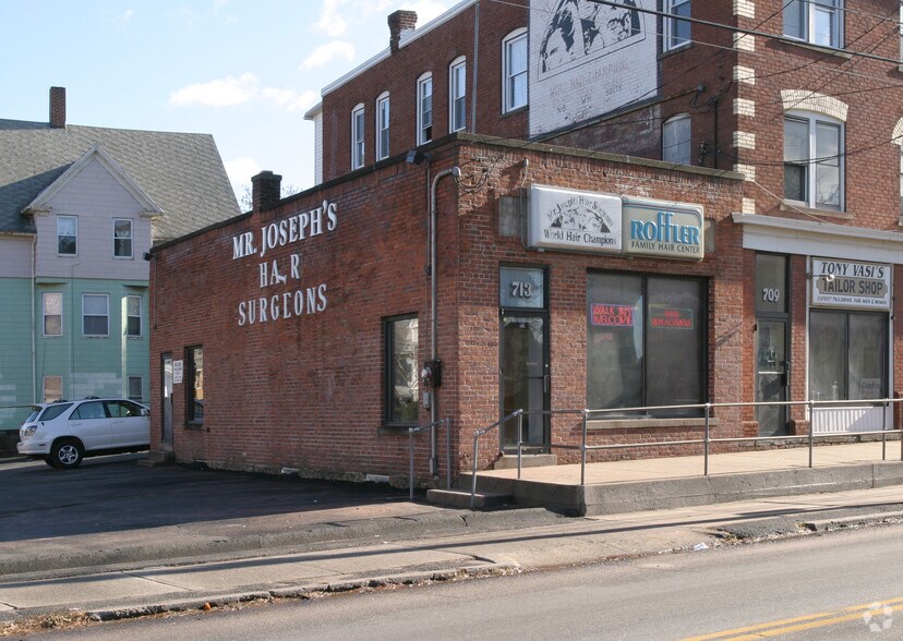 707-713 Stanley St, New Britain, CT for lease - Building Photo - Image 2 of 8