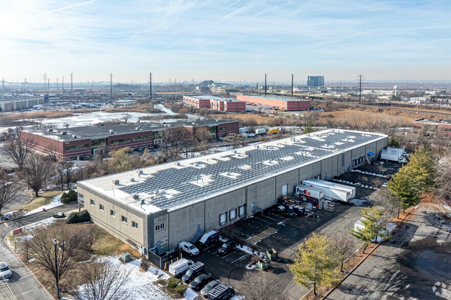 701 Penhorn Ave, Secaucus, NJ for lease - Aerial - Image 2 of 6