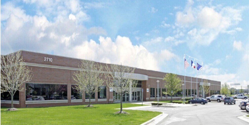 2710 Bellingham Dr, Troy, MI à louer - Photo du bâtiment - Image 1 de 6