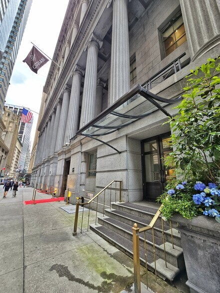 55 Wall St, New York, NY à louer - Photo du bâtiment - Image 2 de 9