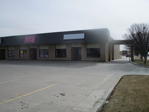 1008-1016 W Mary St, Garden City, KS for lease Building Photo- Image 1 of 11