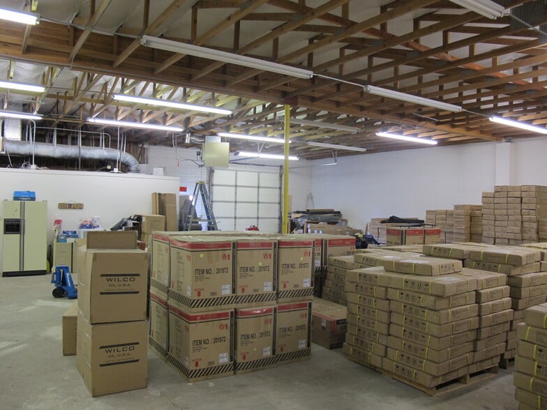 2337-2343 Constitution Blvd, Salt Lake City, UT for lease - Building Photo - Image 3 of 4