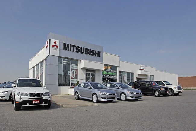 Plus de détails pour 11262 Yonge St, Richmond Hill, ON - Commerce de détail à vendre