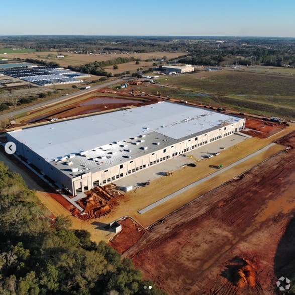 N Hickory St, Loxley, AL à louer - Photo du bâtiment - Image 2 de 8