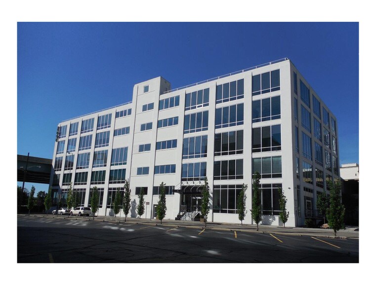 310 Culvert St, Cincinnati, OH à louer - Photo du bâtiment - Image 2 de 7