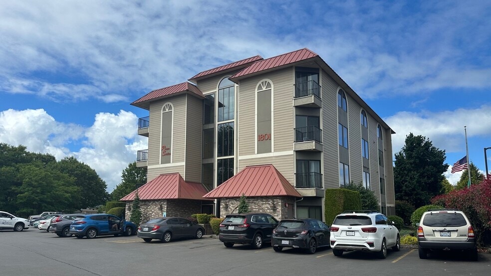 1801 1st Ave, Longview, WA for lease - Building Photo - Image 2 of 2
