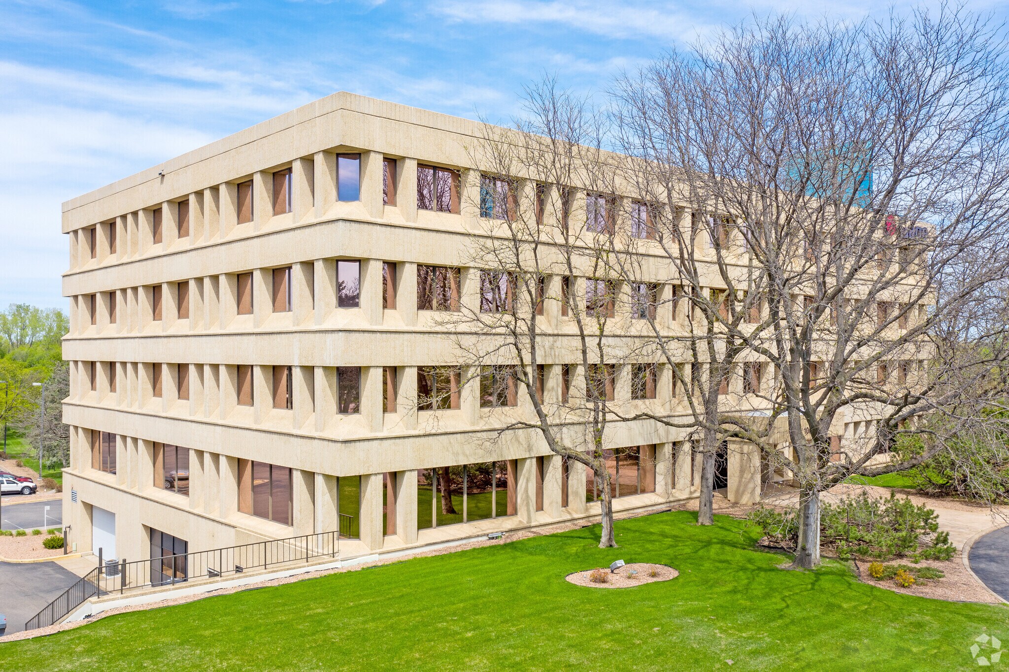 10000 Highway 55, Plymouth, MN à louer Photo principale- Image 1 de 12