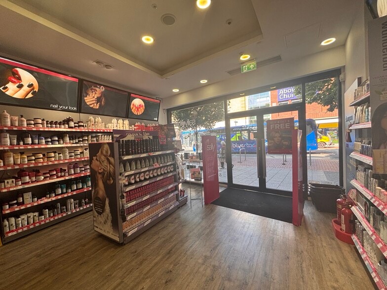 80 Above Bar St, Southampton for lease - Building Photo - Image 3 of 7