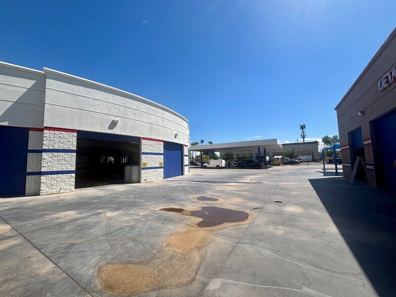 6951 E Southern Ave, Mesa, AZ à louer - Photo du bâtiment - Image 2 de 5