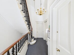 21-23 Walker St, Edinburgh for lease Interior Photo- Image 1 of 3