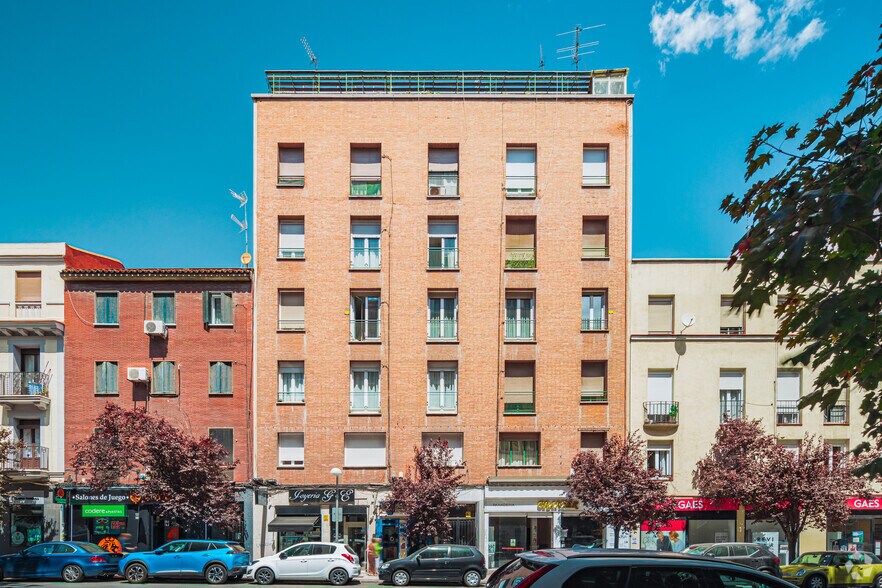 Calle López de Hoyos, 105, Madrid, Madrid for lease - Building Photo - Image 2 of 3