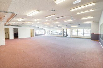 8365 Silver Lake Rd, Linden, MI for lease Interior Photo- Image 1 of 2