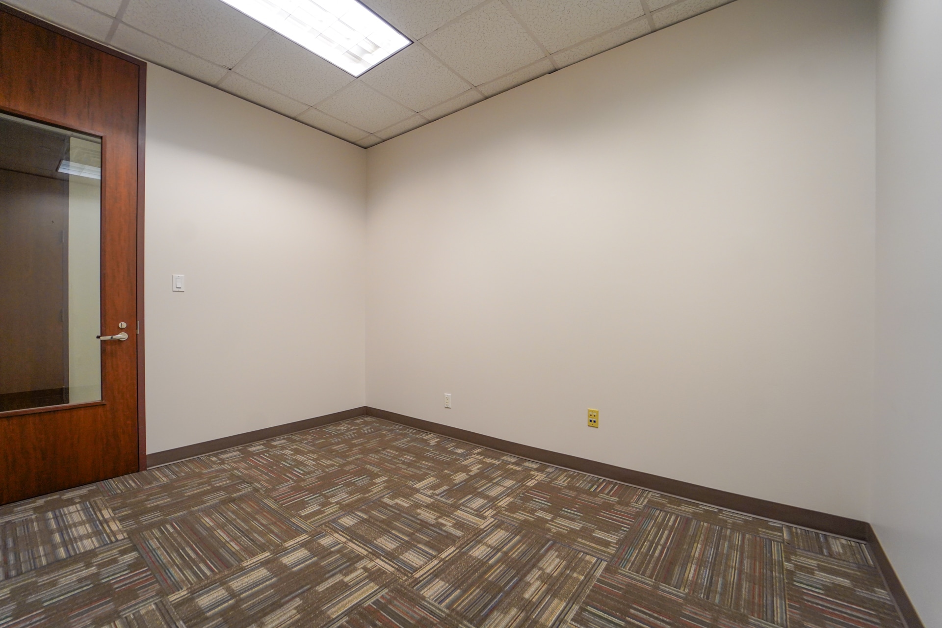 101 W Goodwin Ave, Victoria, TX for lease Interior Photo- Image 1 of 3