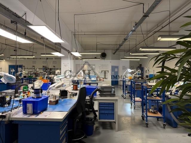 Office in Vitry-sur-Seine for lease - Interior Photo - Image 3 of 10