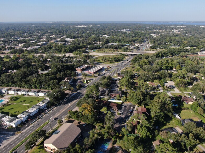 4741 Atlantic Blvd, Jacksonville, FL à louer - Photo du bâtiment - Image 3 de 13