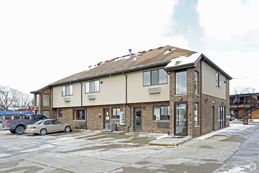 116-118 Terry Ave, Rochester, MI for lease - Building Photo - Image 3 of 3