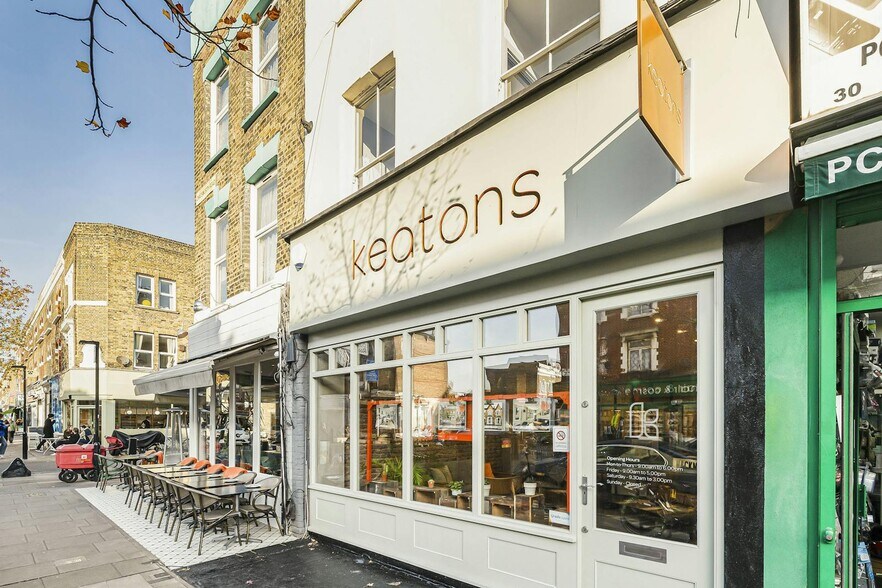 32 Chatsworth Rd, Londres à vendre - Photo du bâtiment - Image 3 de 21