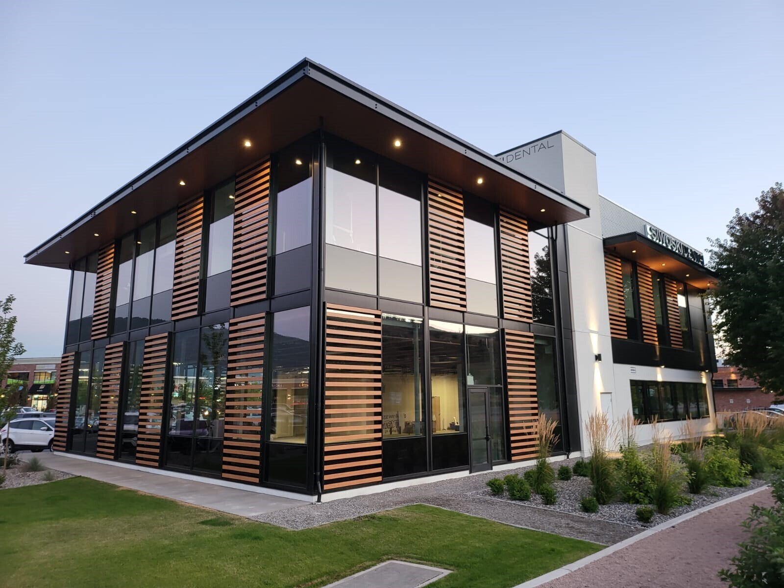 5240 Anderson Way, Vernon, BC for sale Primary Photo- Image 1 of 1