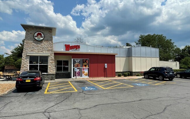 Plus de détails pour 3951 W 183rd St, Hazel Crest, IL - Commerce de détail à vendre