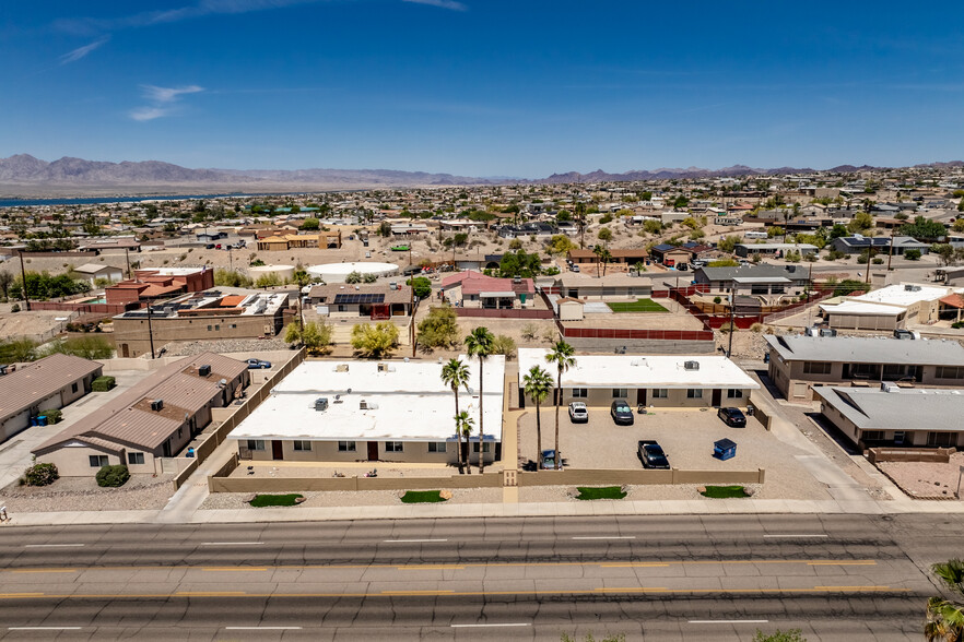 2521-2541 McCulloch Blvd N, Lake Havasu City, AZ à vendre - Photo du bâtiment - Image 1 de 1