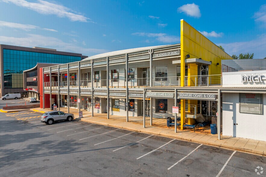 1327-1331 Rockville Pike, Rockville, MD à louer - Photo du bâtiment - Image 3 de 6