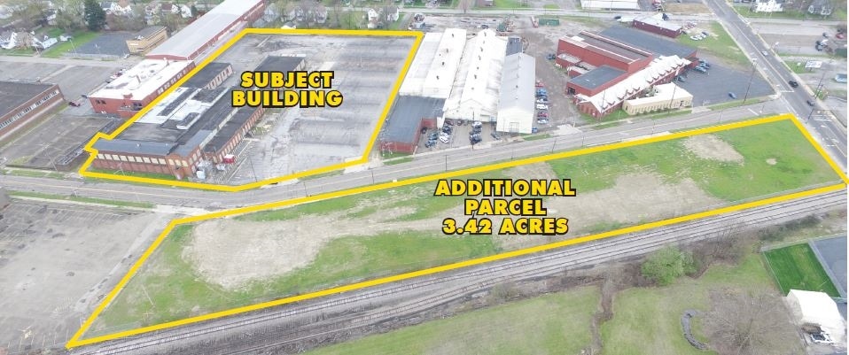 310 Dana St NE, Warren, OH à vendre - Photo du bâtiment - Image 3 de 4