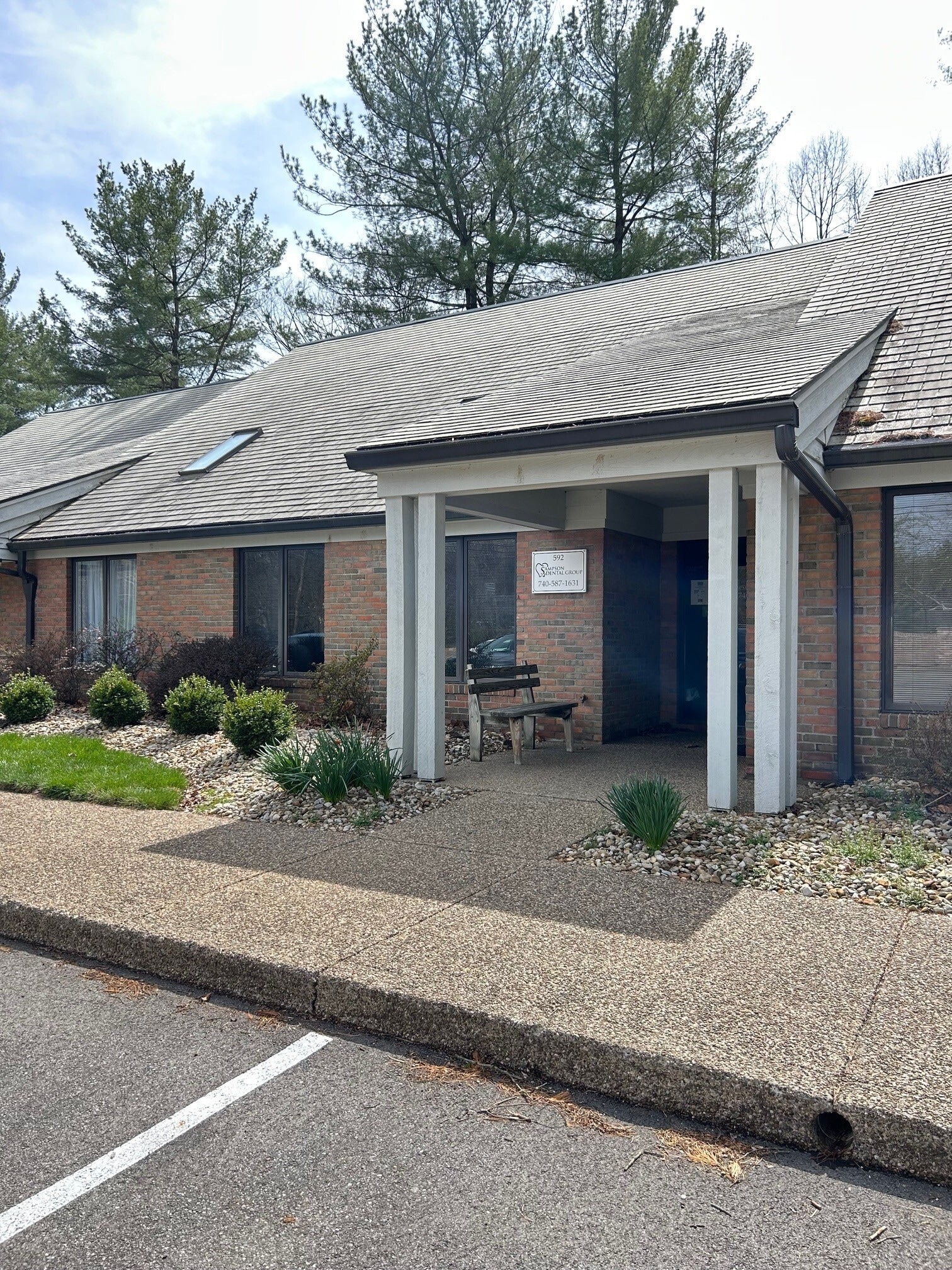 592-594 Newark Granville Rd, Granville, OH for sale Primary Photo- Image 1 of 5