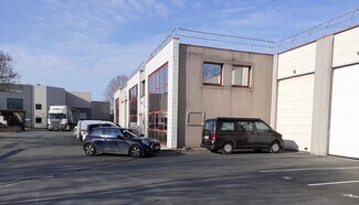 Plus de détails pour Local d'activités à louer