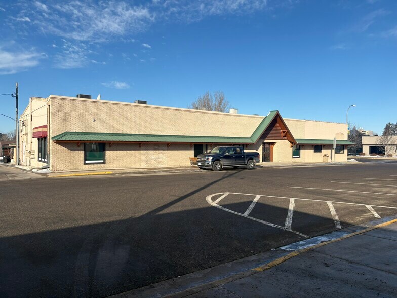 601 Minnesota Ave, Walker, MN à louer - Photo du bâtiment - Image 3 de 26
