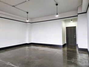 275 4th St E, Saint Paul, MN à louer Photo intérieure- Image 1 de 3