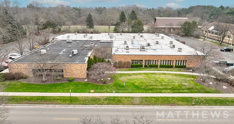 211 S Crapo St, Mount Pleasant, MI for sale - Primary Photo - Image 1 of 3