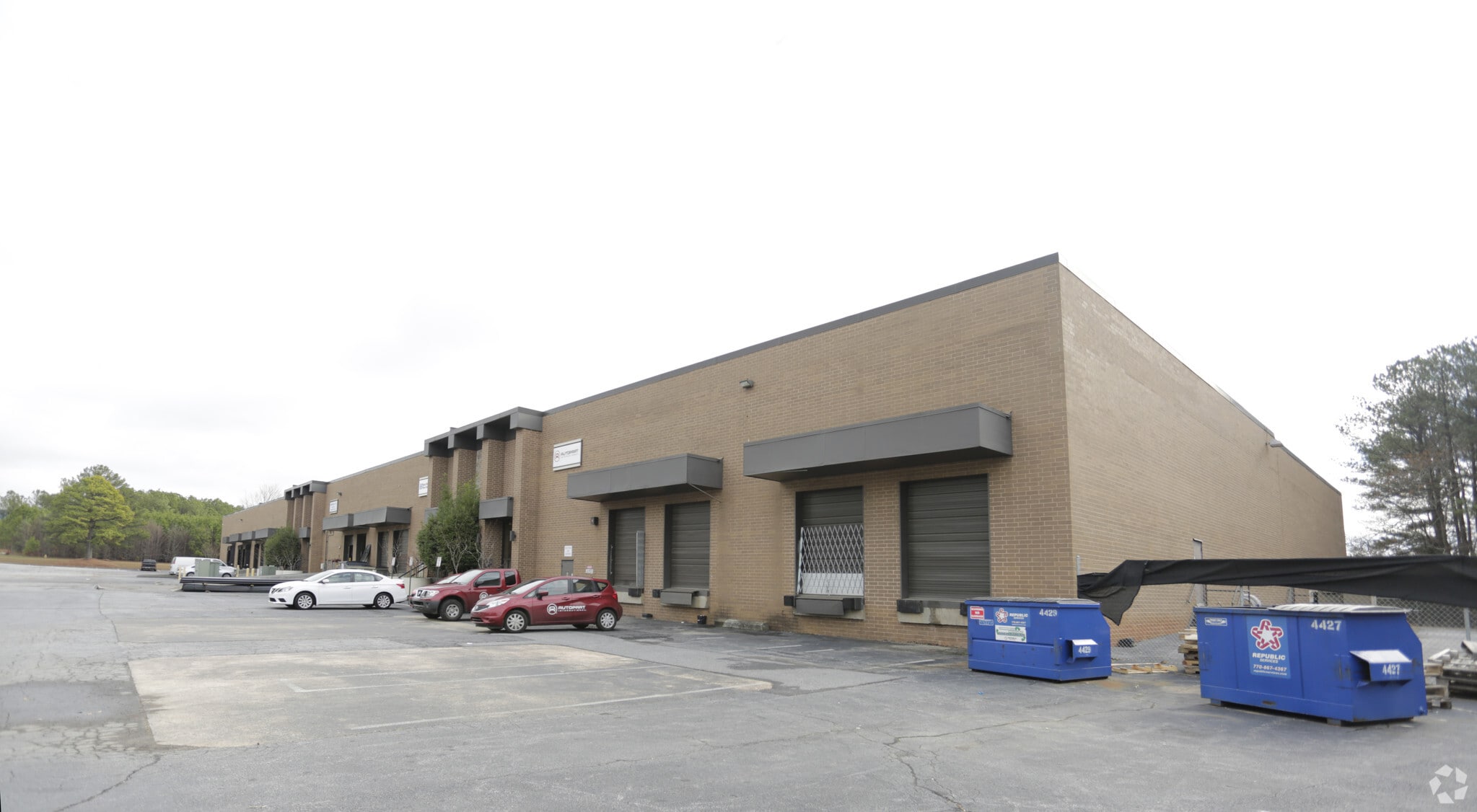 4300 Bankers Cir, Atlanta, GA for lease Primary Photo- Image 1 of 9