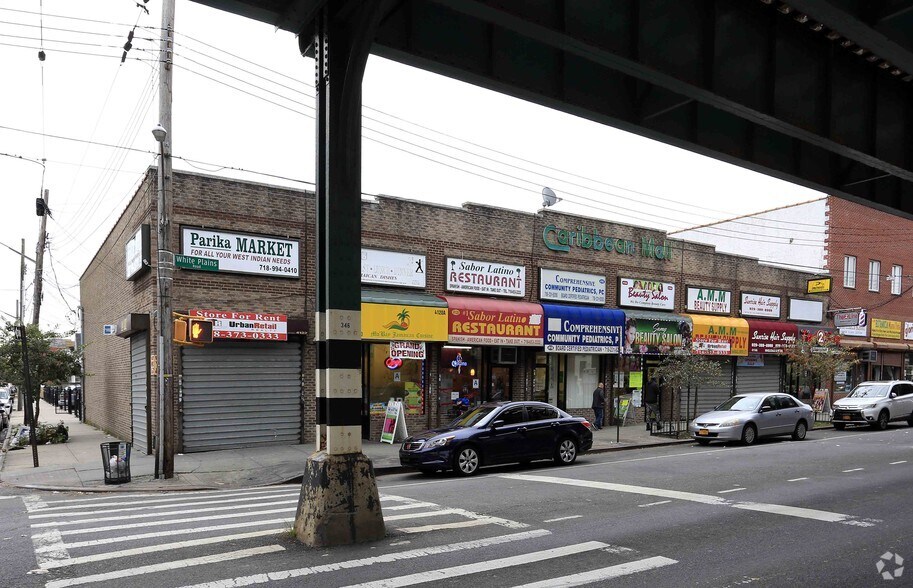 4114-4122 White Plains Rd, Bronx, NY à louer - Photo du bâtiment - Image 2 de 2