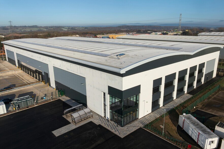 B81 Lichfield Rd, Barton Under Needwood for lease - Building Photo - Image 2 of 14