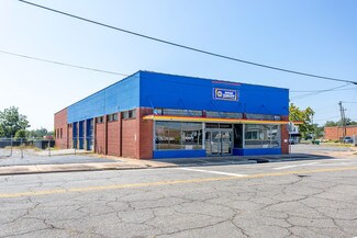 Plus de détails pour 104 3rd St E, Tifton, GA - Local d'activités à louer