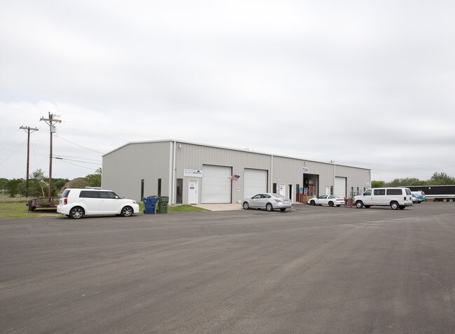 More details for 2594 Shell Rd, Georgetown, TX - Industrial for Lease