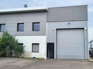 Plus de détails pour 290 Rue Ferdinand Perrier, Saint-Priest - Local d'activités à louer