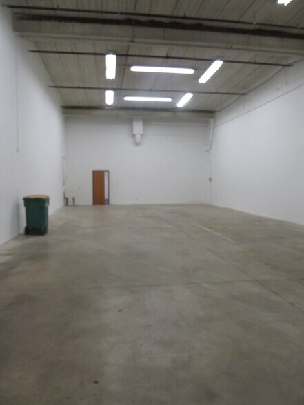 1665 Quincy Ave, Naperville, IL à louer - Photo intérieure - Image 3 de 10