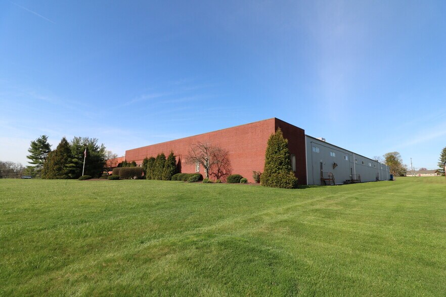 343 Godshall Dr, Harleysville, PA à louer - Photo du bâtiment - Image 2 de 9
