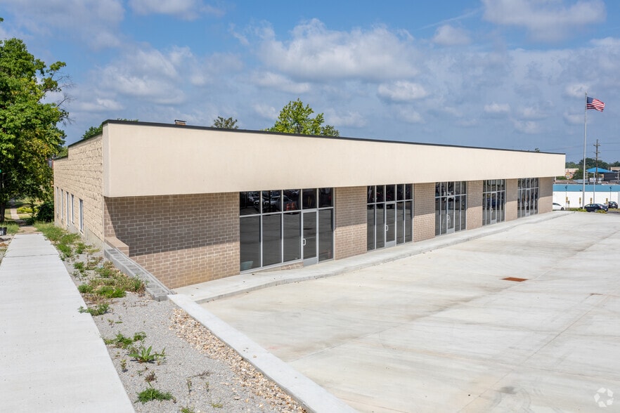 5337 Glenway Ave, Cincinnati, OH for lease - Building Photo - Image 1 of 10