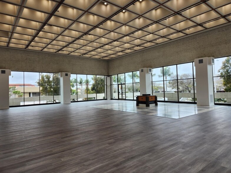 250 S Mills Rd, Ventura, CA for lease - Interior Photo - Image 3 of 4