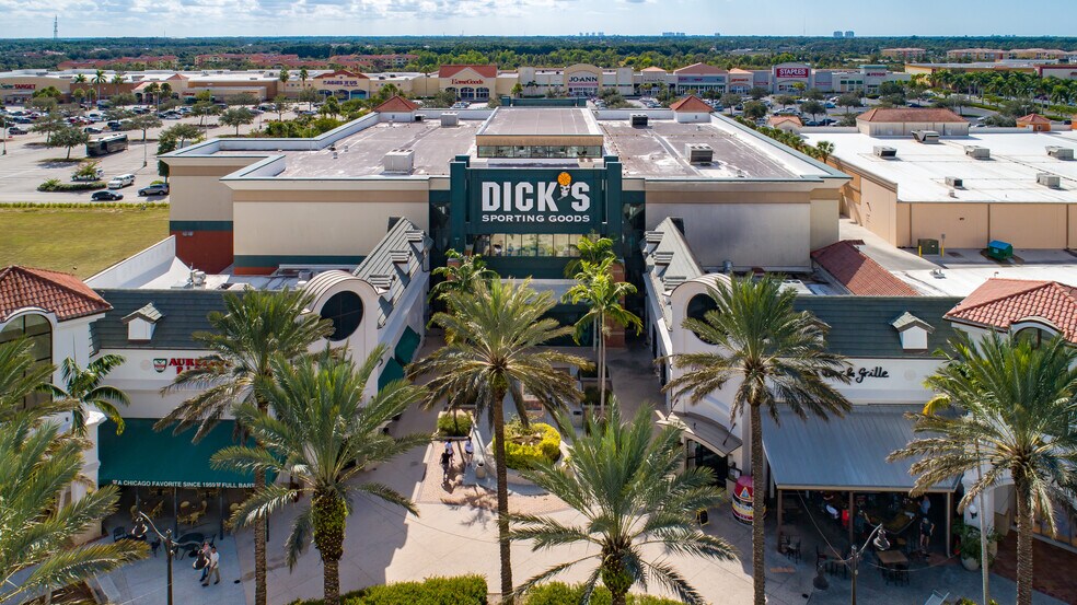 10012 Gulf Center Dr, Fort Myers, FL à louer - Photo du bâtiment - Image 3 de 9