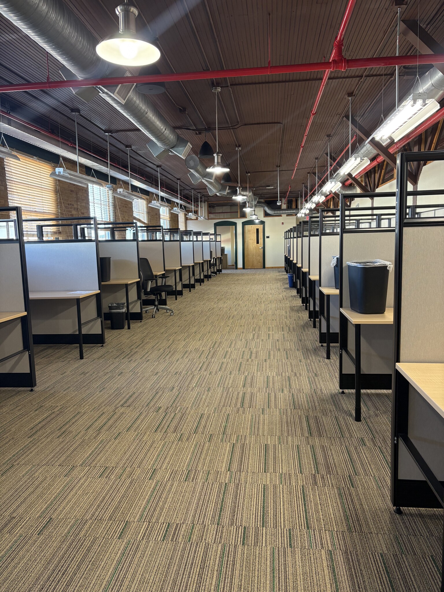 1403 N Howard Ave, Tampa, FL for lease Interior Photo- Image 1 of 4