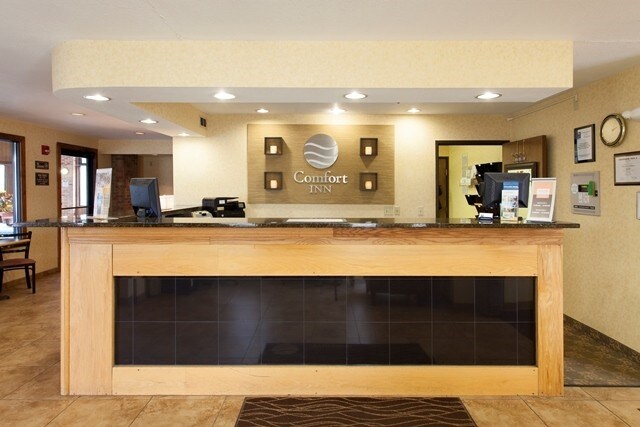 1646 N Lafayette St, Macomb, IL à vendre - Photo intérieure - Image 2 de 7