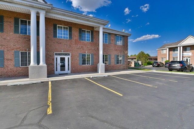 5663 S Redwood Rd, Salt Lake City, UT for lease - Building Photo - Image 3 of 9