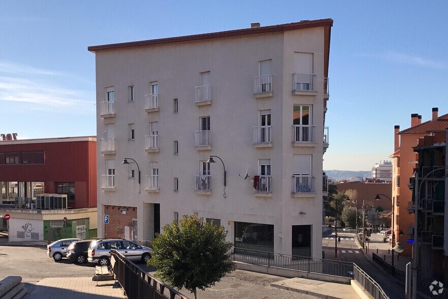 Calle Santa Teresa, 3, Arganda del Rey, Madrid à vendre - Photo du bâtiment - Image 2 de 2