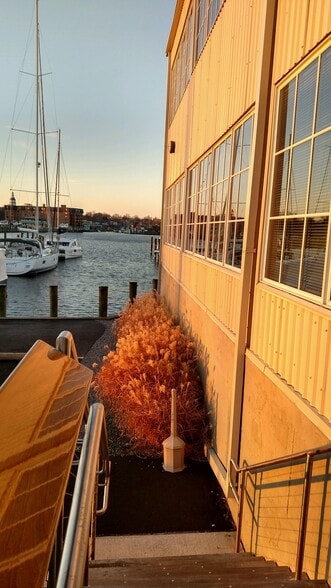 222 Severn Ave, Annapolis, MD for lease - Building Photo - Image 3 of 17