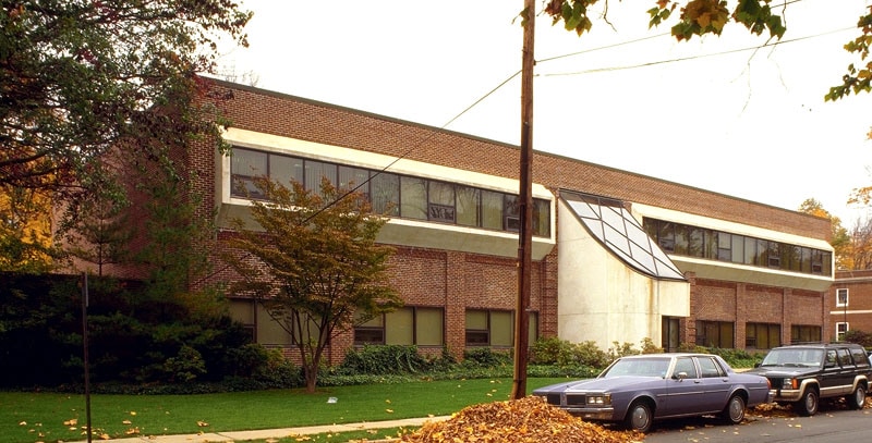 111 Dunnell Rd, Maplewood, NJ for lease - Building Photo - Image 3 of 8