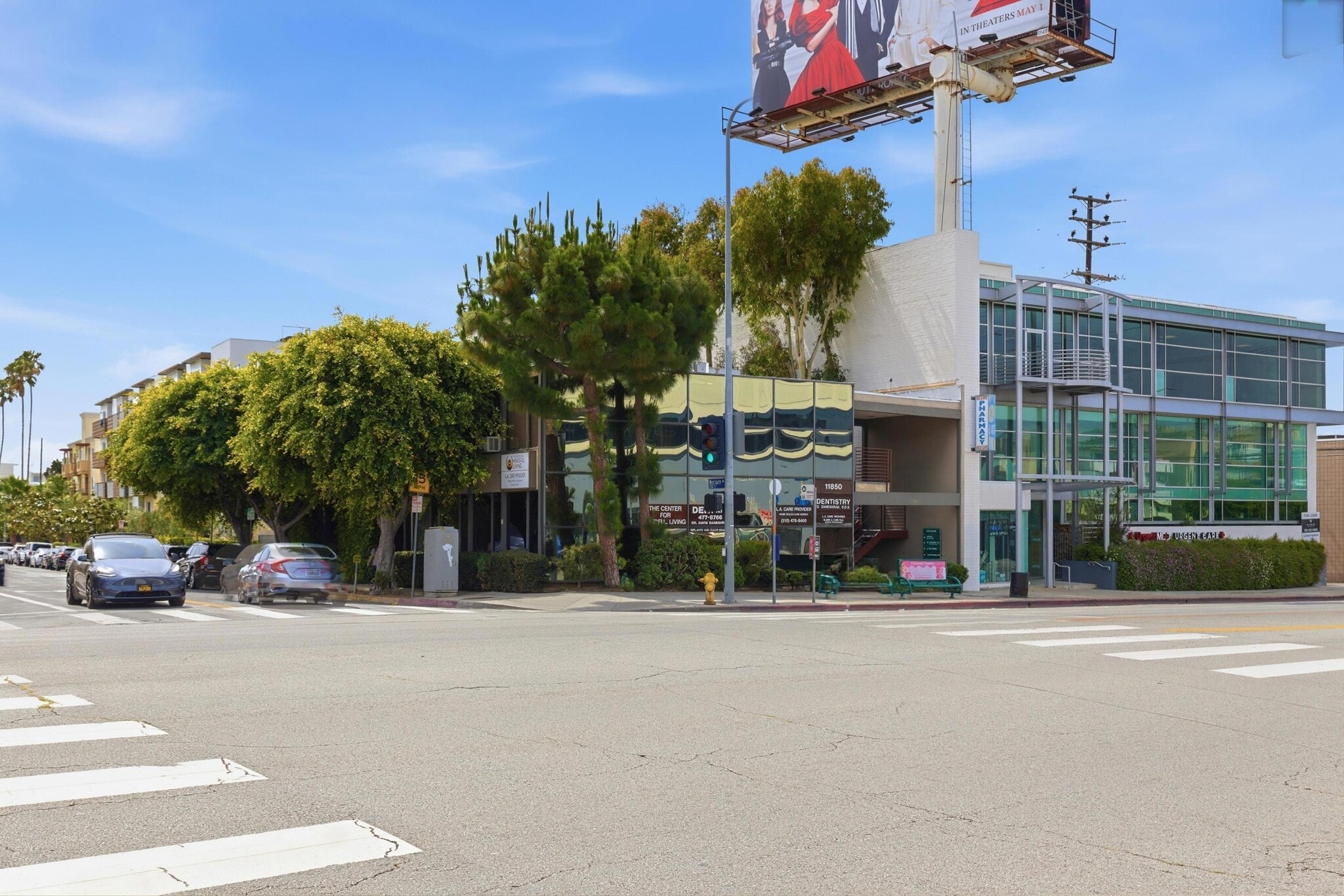 11850 Wilshire Blvd, Los Angeles, CA for sale Primary Photo- Image 1 of 18