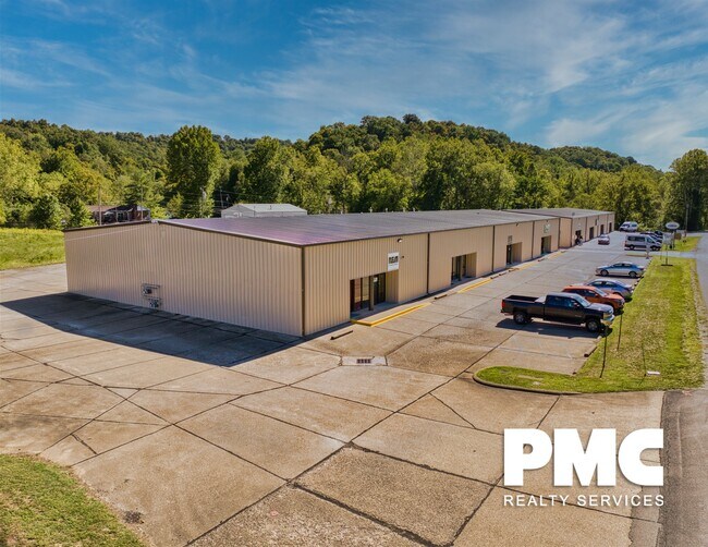 Plus de détails pour 2198 WV-14, Williamstown, WV - Local d'activités à louer